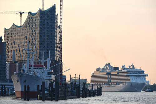 Regal Princess läuft erstmals Hamburg an – Flaggschiff von Princess Cruises im Sommer in der Ostsee unterwegs