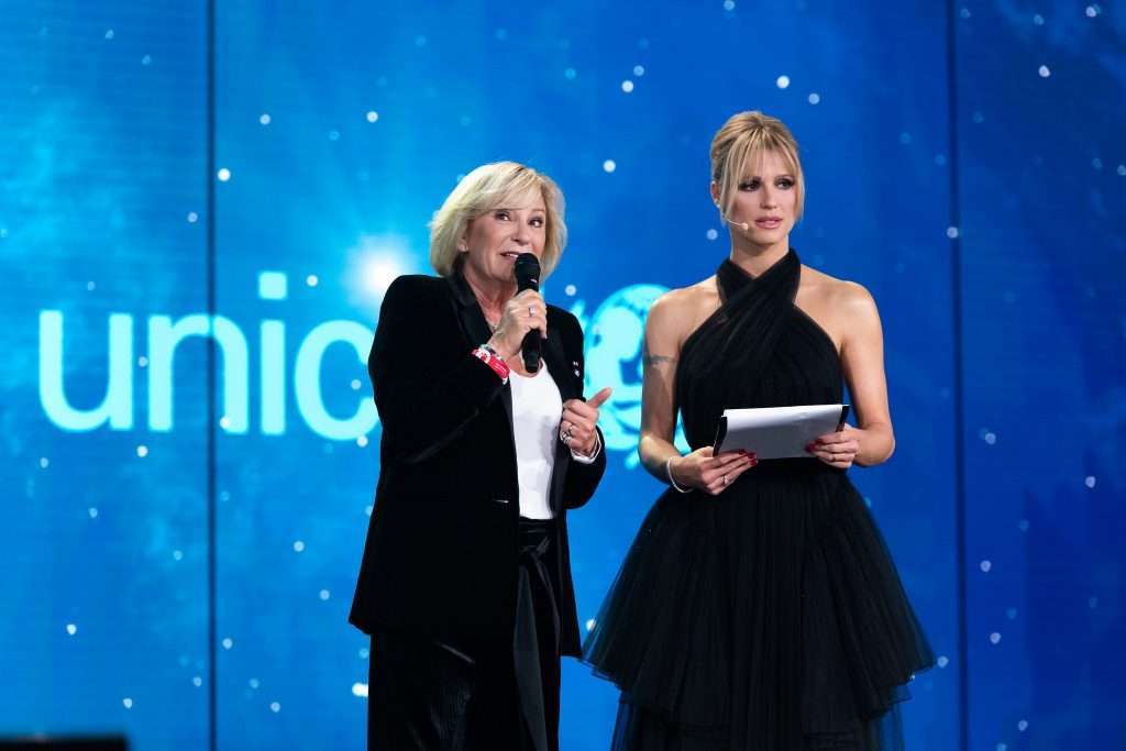 MSC Grandiosa Teil 2: Taufparty und Stars