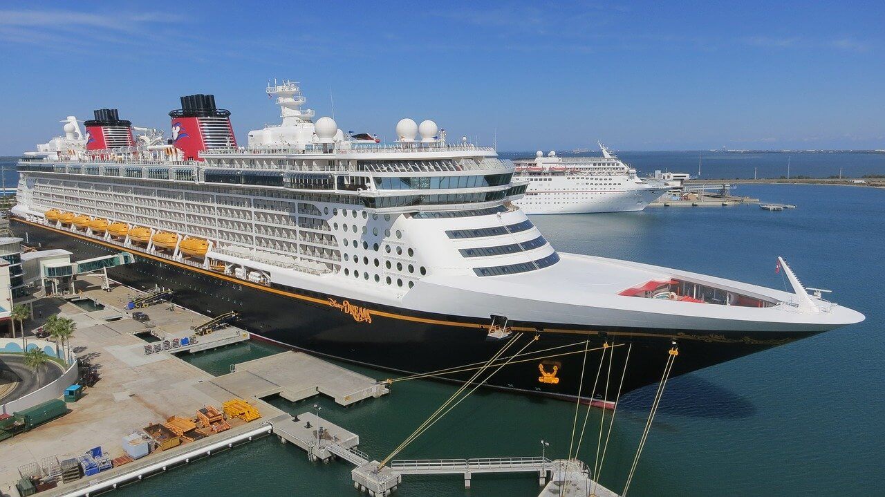 Disney Cruise Line: Neue Angebote für Europa: Ein sommerliches Abenteuer mit der Disney Fantasy