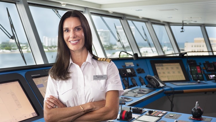 Celebrity Beyond: Kate McCue wird Kapitänin auf neuem Celebrity-Schiff
