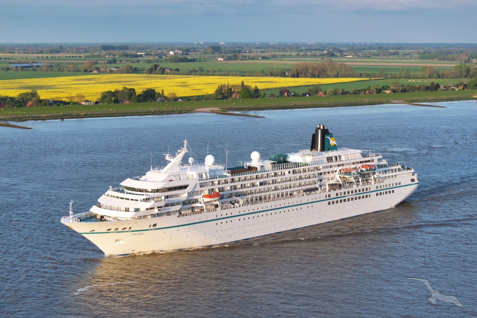 MS Amadea