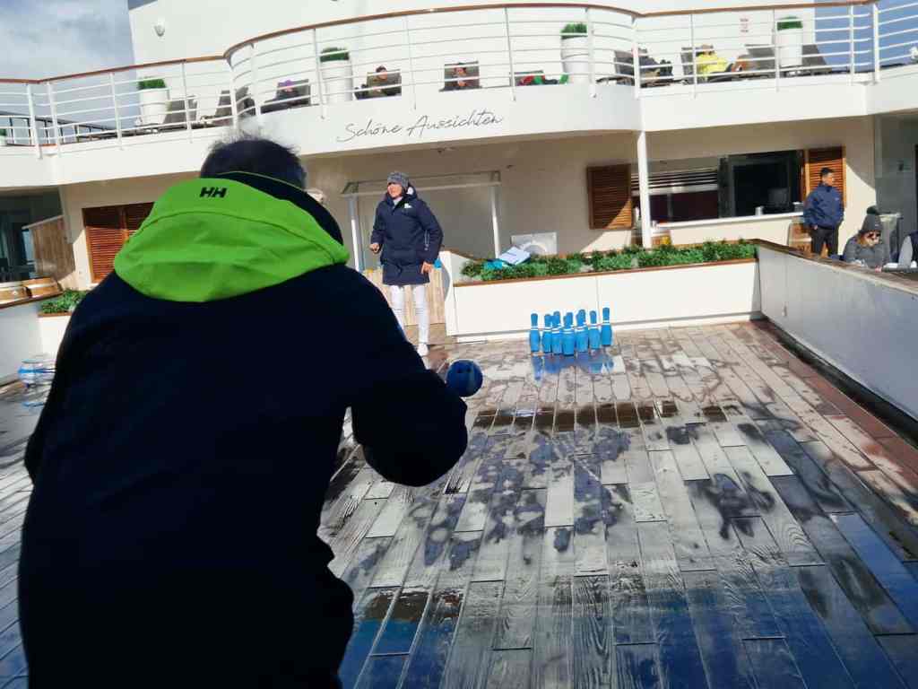 An Seetagen Vergnügen an Bord Mit Helena