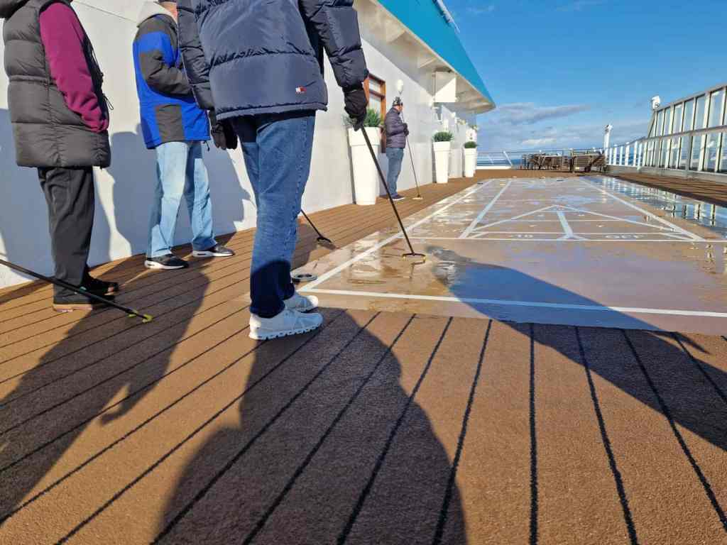 An Seetagen Vergnügen an Bord Mit Helena
